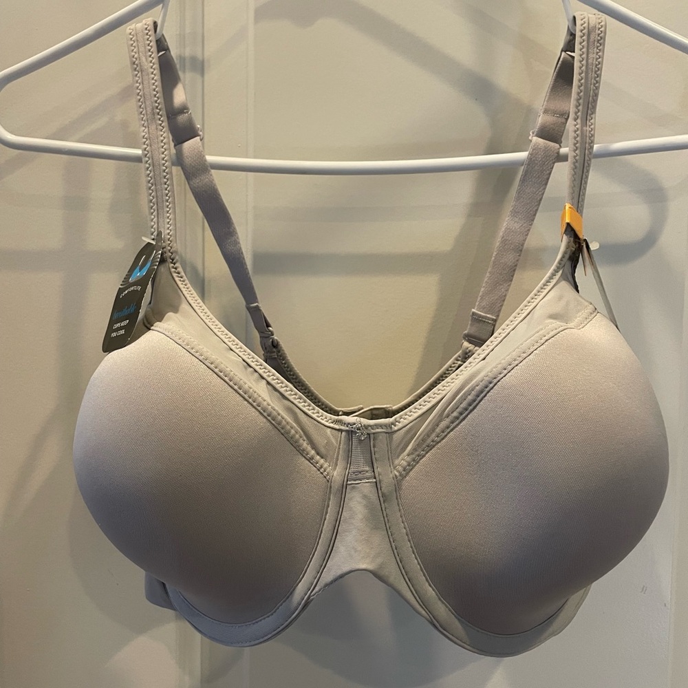 Bali Comfort Lite Breathable bra. Size 36DD. Color Grey. NWT. $24